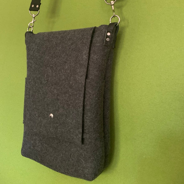 Long Mail Bag: Handmade Felt Bag