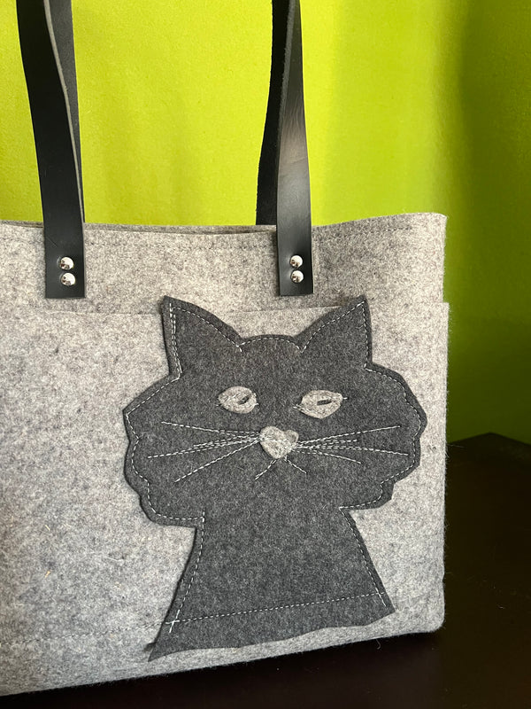 *CAT LADY Pocket Tote - LARGE