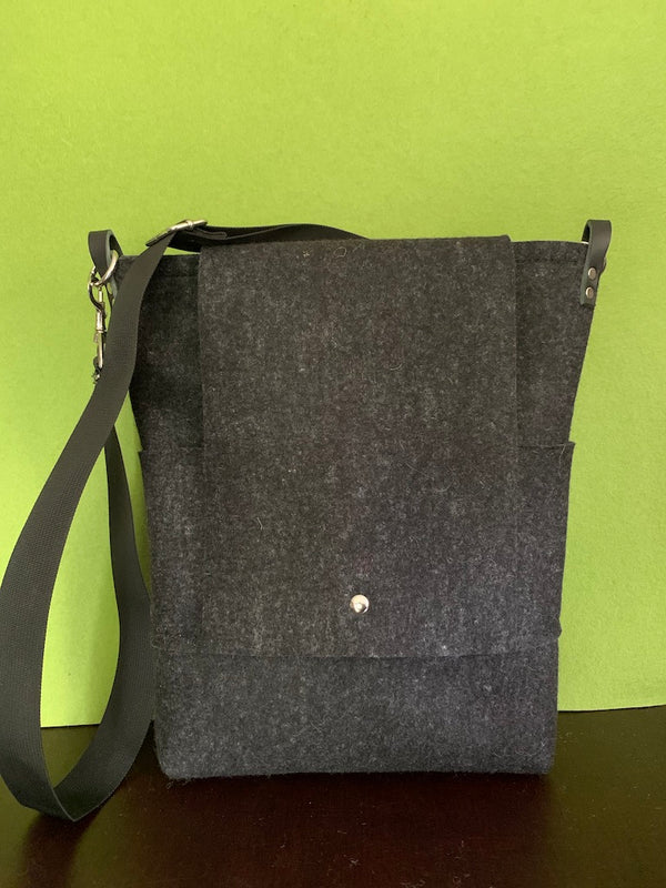 Long Mail Bag: Handmade Felt Bag